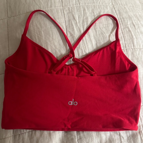 Alo “Alosoft highlight bra” in bold red - Picture 2 of 3